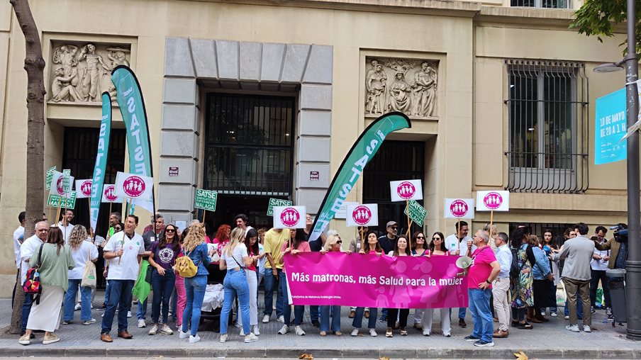 Paro parcial de matronas en Málaga